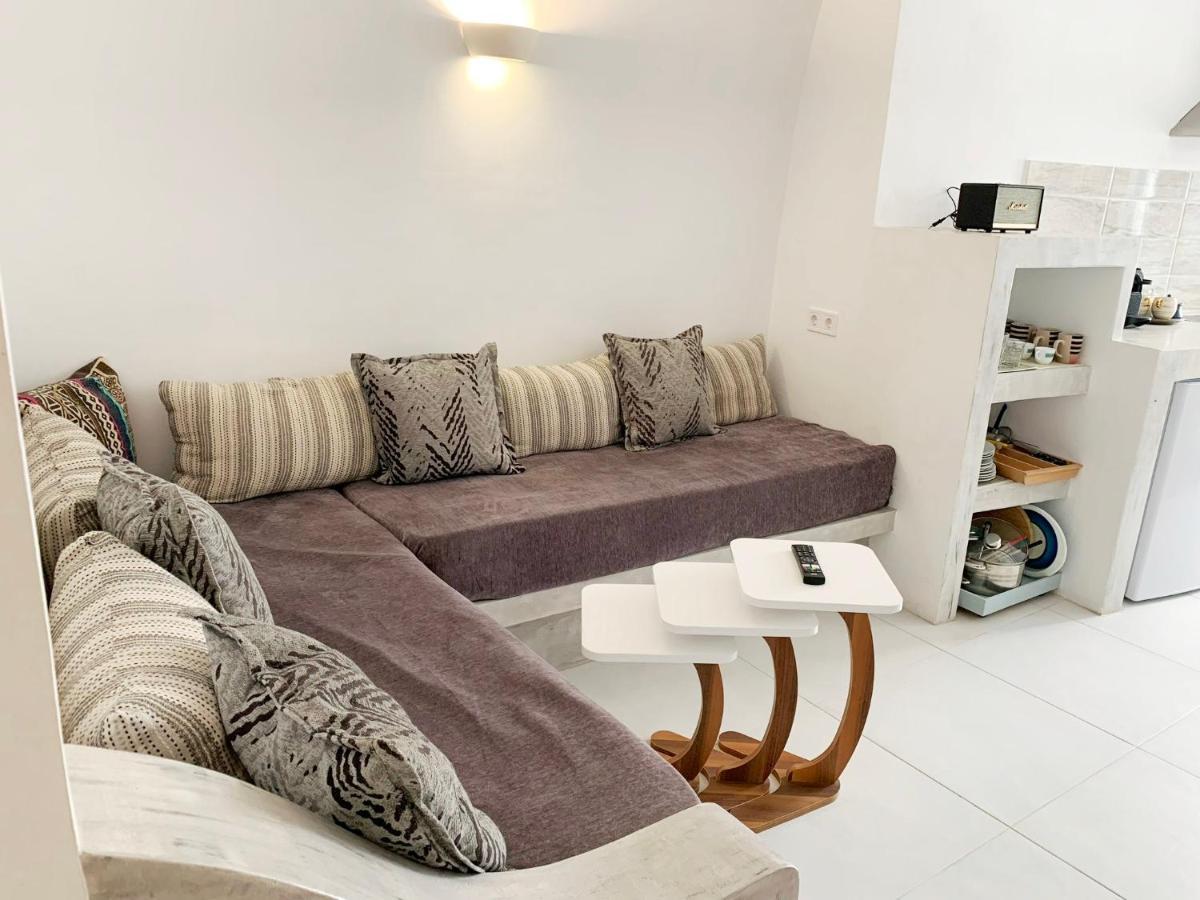 Poli Cave House Santorini Villa Fira  Eksteriør bilde