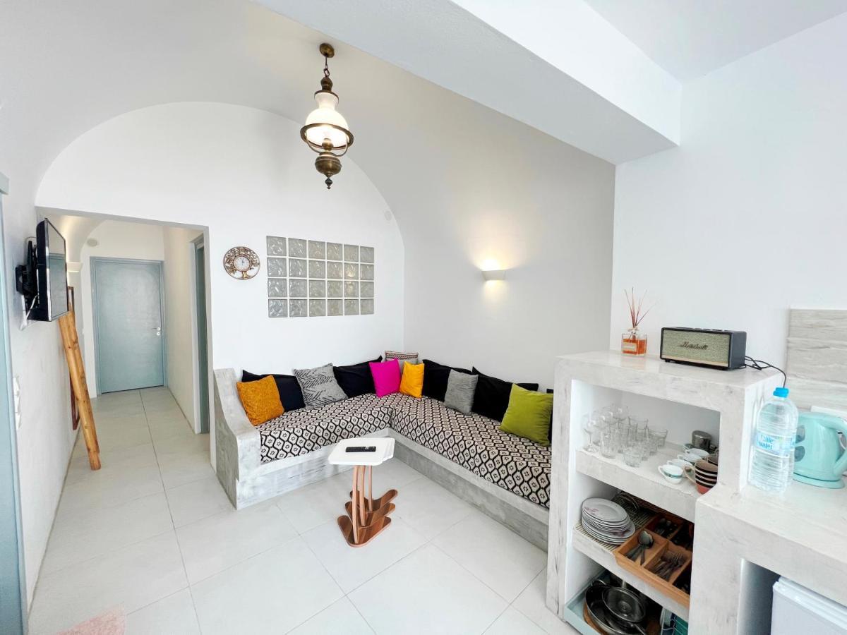 Poli Cave House Santorini Villa Fira  Eksteriør bilde